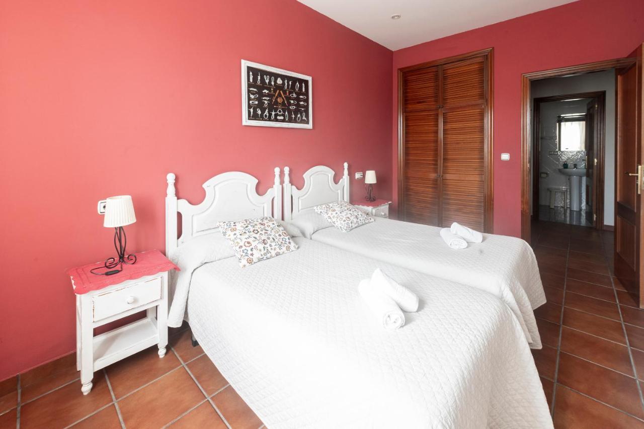 Apartamentos Turisticos La Flor Мурос-де-Налон Екстер'єр фото