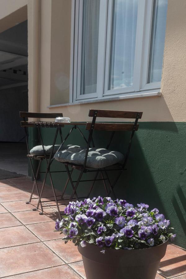 Apartamentos Turisticos La Flor Мурос-де-Налон Екстер'єр фото